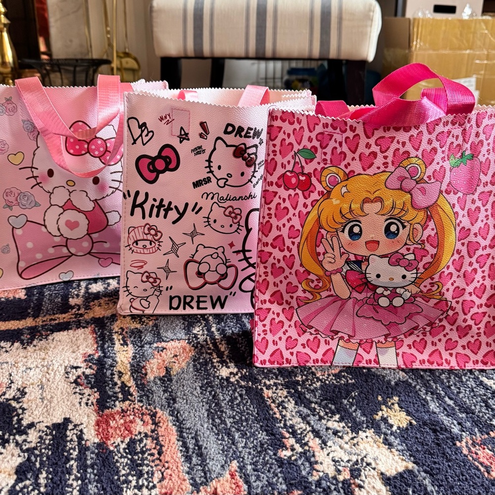 Hello Kitty & Sailor Moon pleather tote bag NEW w/ water bottle strap 12x8” - Picture 2 of 12